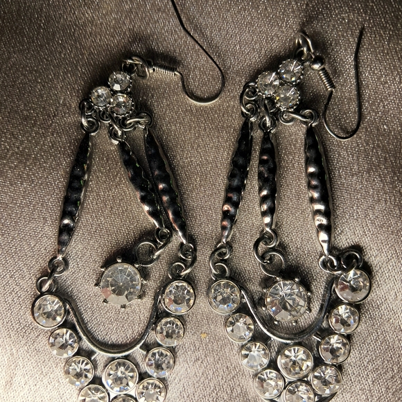Drop Dangle Earrings w/ Clear Silvertone Rhinestones - Picture 2 of 3